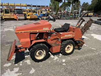 Εκσκαφέας τάφρων DITCH WITCH 2020K: φωτογραφία 3