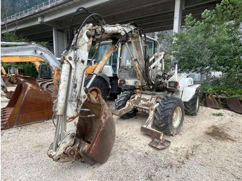 Τροχοφόρος εκσκαφέας Mecalac 8CXI: φωτογραφία 5