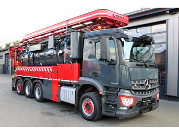 Όχημα εκκένωσης βόθρων MERCEDES-BENZ Arocs 3246