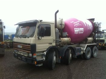 Μπετονιέρα φορτηγό Scania 113.360 8x4 Mixer: φωτογραφία 1