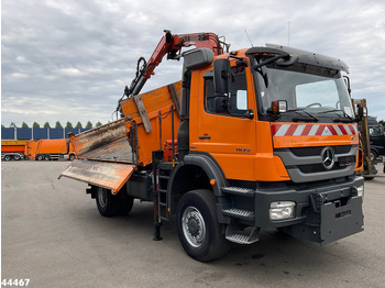 Φορτηγό ανατρεπόμενο, Φορτηγό με γερανό Mercedes-Benz 1829 AK 4x4 Atlas 8,5 Tonmeter laadkraan Manual Full steel: φωτογραφία 5