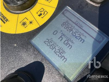Βιομηχανικό σάρωθρο KAERCHER B150R Ride-On Electric: φωτογραφία 5