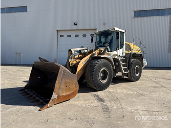 Ελαστιχοφόρος φορτωτής LIEBHERR L 550
