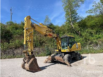 Τροχοφόρος εκσκαφέας KOMATSU PW180