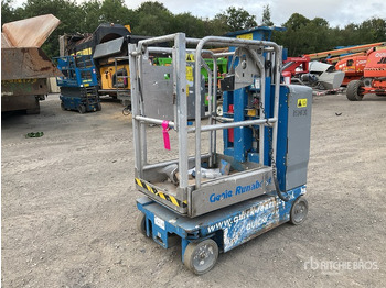 Κάθετος ανελκυστήρας με κατάρτι GENIE