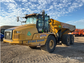 Αρθρωτό φορτηγό CATERPILLAR 730