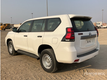 SUV 2018 Toyota Prado TX 150L 4x4 SUV: φωτογραφία 4 SUV 2018 Toyota Prado TX 150L 4x4 SUV: φωτογραφία 4