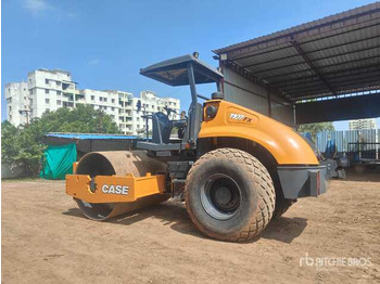 Οδοστρωτήρες CASE