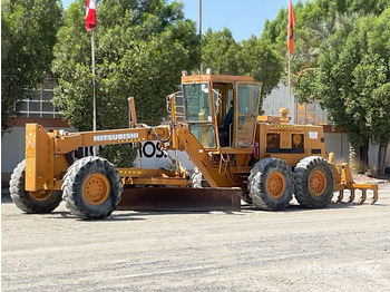 Γκρέιντερ MITSUBISHI