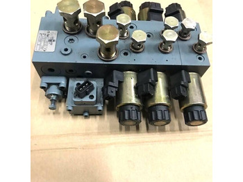Υδραυλική βαλβίδα για Ανυψωτικό μηχάνημα Hydraulic block for Caterpillar: φωτογραφία 4 Υδραυλική βαλβίδα για Ανυψωτικό μηχάνημα Hydraulic block for Caterpillar: φωτογραφία 4