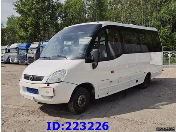 Πούλμαν IVECO Daily 70c17