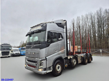 Φορτηγό ξυλείας VOLVO FH16 750