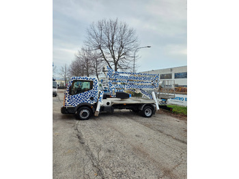 Φορτηγό με εναέρια πλατφόρμα