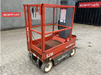 Κάθετος ανελκυστήρας με κατάρτι SKYJACK