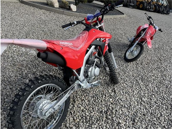 Τετράκλινα Honda CRF 125 FB Den helt nye model: φωτογραφία 5 Τετράκλινα Honda CRF 125 FB Den helt nye model: φωτογραφία 5