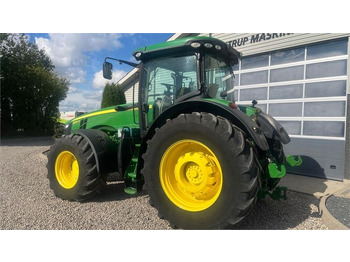 Τρακτέρ John Deere 8320R: φωτογραφία 3 Τρακτέρ John Deere 8320R: φωτογραφία 3