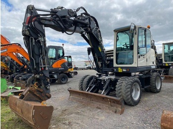 Τροχοφόρος εκσκαφέας TEREX