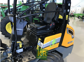 Καινούριο Σπαστός φορτωτής G2200E Giant: φωτογραφία 3 Καινούριο Σπαστός φορτωτής G2200E Giant: φωτογραφία 3