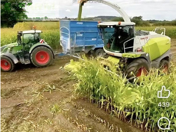 Ενσιρωτική μηχανή CLAAS Jaguar 870