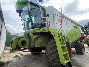 Θεριζοαλωνιστική μηχανή CLAAS Tucano