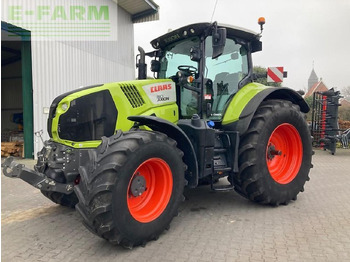 Τρακτέρ CLAAS Axion 810