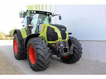 Τρακτέρ CLAAS Axion 810