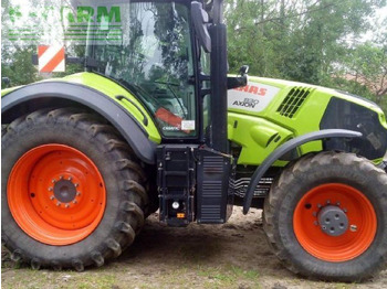 Τρακτέρ CLAAS Axion 830