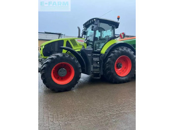 Τρακτέρ CLAAS Axion 930