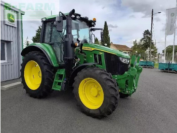 Τρακτέρ JOHN DEERE