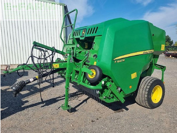 Χορτοδετική μηχανή τετράγωνες μπάλες JOHN DEERE