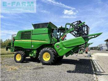 Θεριζοαλωνιστική μηχανή JOHN DEERE T560