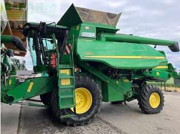 Θεριζοαλωνιστική μηχανή JOHN DEERE T560