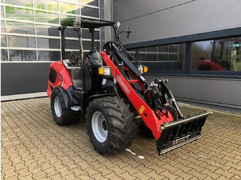 Μίνι εκσκαφέας MANITOU