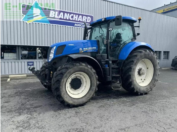 Τρακτέρ NEW HOLLAND T7.235