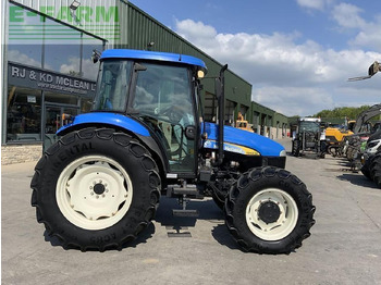 Τρακτέρ NEW HOLLAND TD5