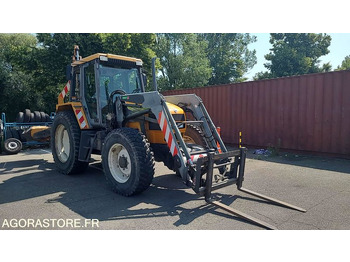 Τρακτέρ RENAULT