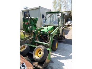 Τρακτέρ JOHN DEERE