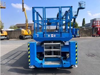 Leasing Genie GS3268 RT diesel 4x4 12m (1480) Genie GS3268 RT diesel 4x4 12m (1480): φωτογραφία 4 Leasing Genie GS3268 RT diesel 4x4 12m (1480) Genie GS3268 RT diesel 4x4 12m (1480): φωτογραφία 4