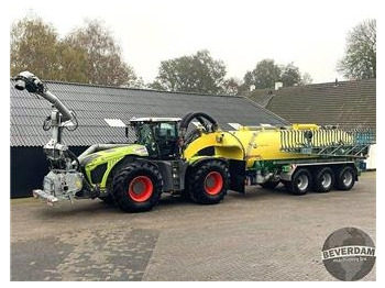 Κοπροδιανομέας υγρής κοπριάς CLAAS Xerion 4000