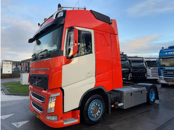 Τράκτορας VOLVO FH 420