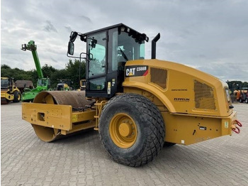 Οδοστρωτήρες CATERPILLAR CS66B