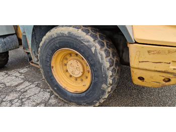 Ελαστικό για Ελαστιχοφόρος φορτωτής MICHELIN 17.5 R25: φωτογραφία 2 Ελαστικό για Ελαστιχοφόρος φορτωτής MICHELIN 17.5 R25: φωτογραφία 2