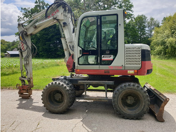 Τροχοφόρος εκσκαφέας TAKEUCHI TB175