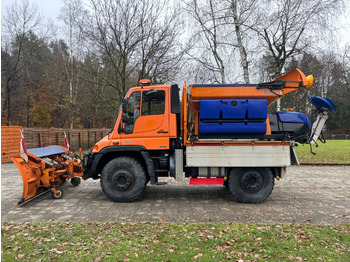 Φορτηγό UNIMOG U400