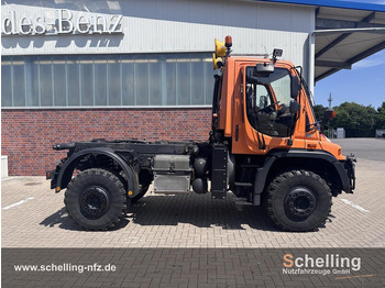 Φορτηγό Mercedes-Benz U500: φωτογραφία 2 Φορτηγό Mercedes-Benz U500: φωτογραφία 2