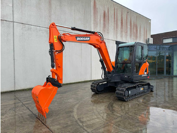 Ερπυστριοφόρος εκσκαφέας DOOSAN DX60-9C