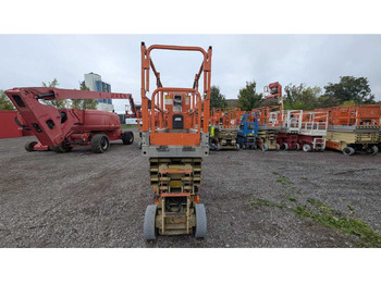 Πλατφόρμα εναέρια JLG