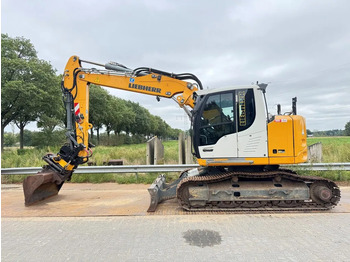 Ερπυστριοφόρος εκσκαφέας LIEBHERR R 914