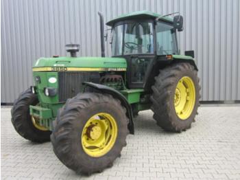 Τρακτέρ John Deere 3650: φωτογραφία 1