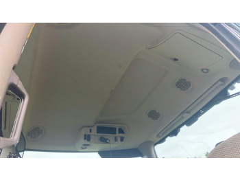 Τρακτέρ John Deere 6230R: φωτογραφία 2 Τρακτέρ John Deere 6230R: φωτογραφία 2